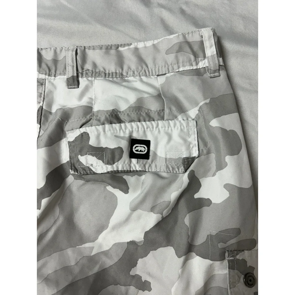 Ecko Unltd Mens Grey White Camo Cargo Shorts Size 32 Streetwear Casual Utility